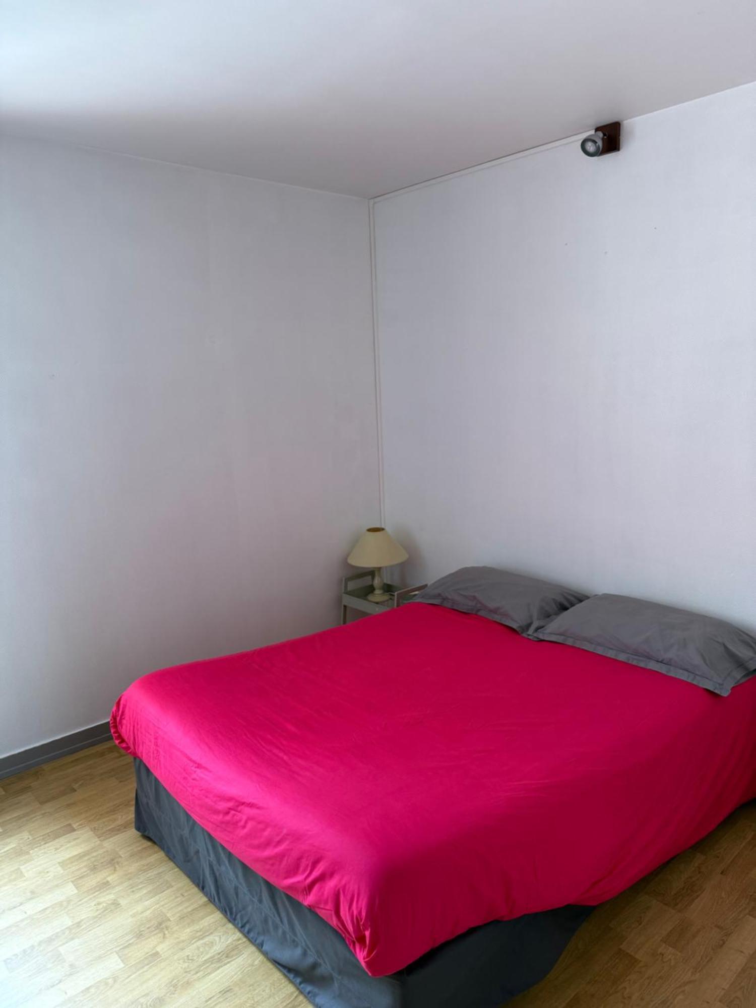 Appartement 2 Pieces Vue Sur La Riviere De L'Aven Et Le Bois D Amour بونت-آفين المظهر الخارجي الصورة